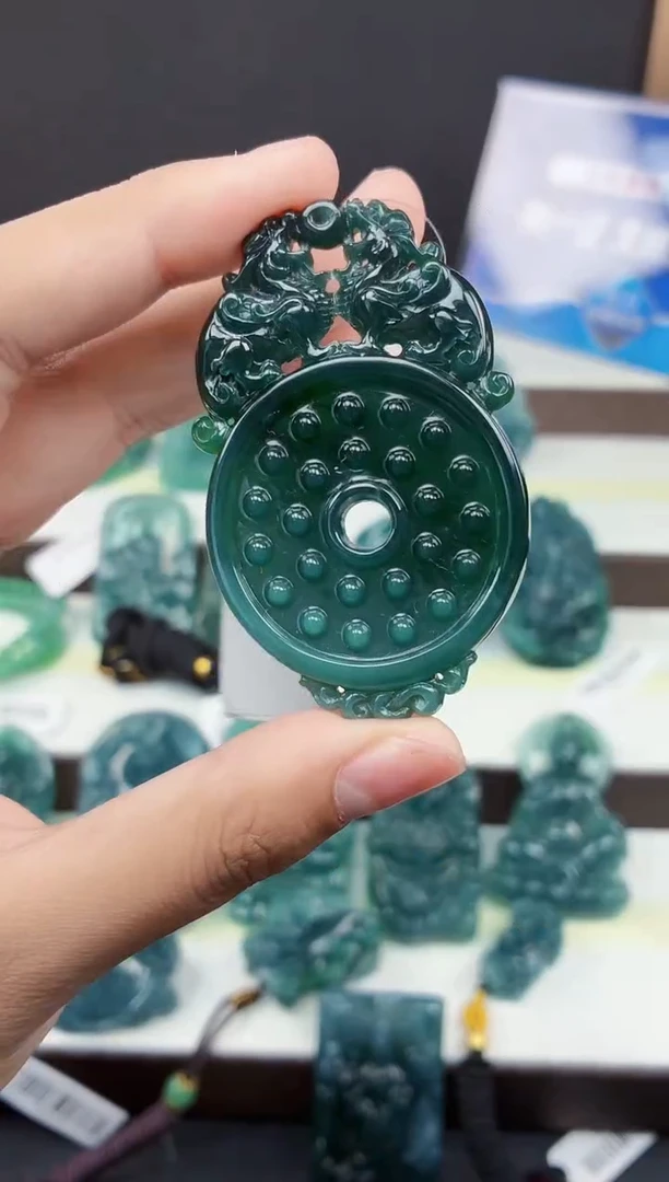 颈饰未镶嵌翡翠DLZ25120598