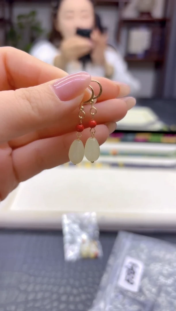 14K金镶嵌和田玉耳饰DIY款E883