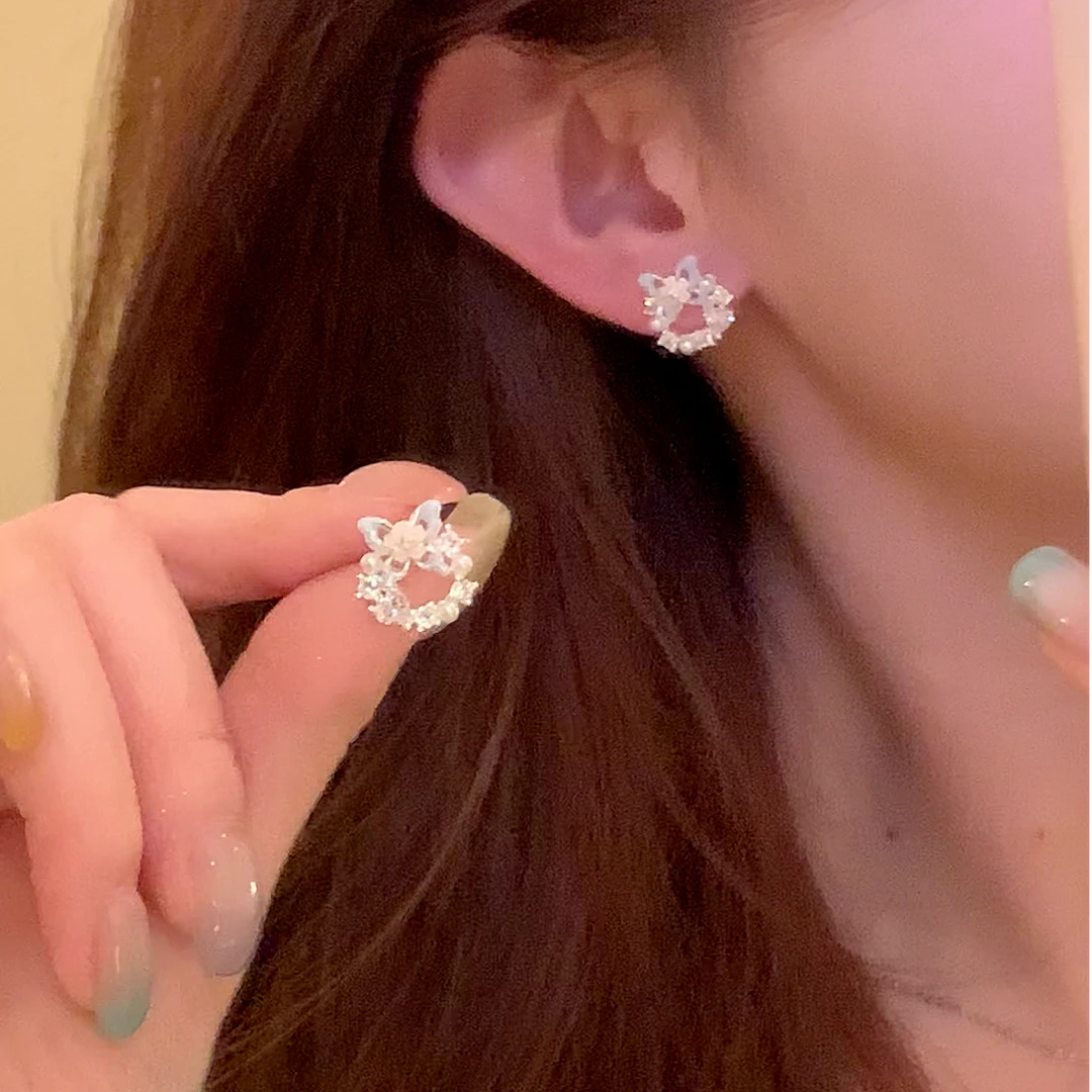 铜合金锆石耳饰 春夏气质蝴蝶花朵珠珠耳环女百搭精致耳钉耳饰