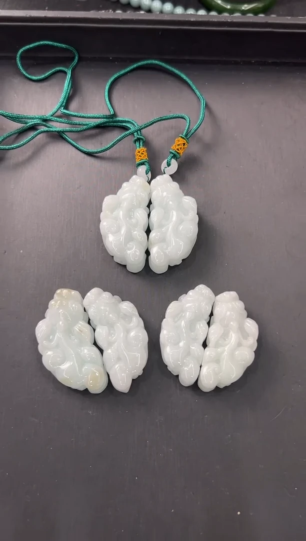 【闪购商品】翡翠颈饰未镶嵌翡翠貔貅拍一对得一对多样性发货