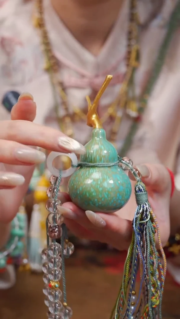 305漆艺工艺小葫芦68