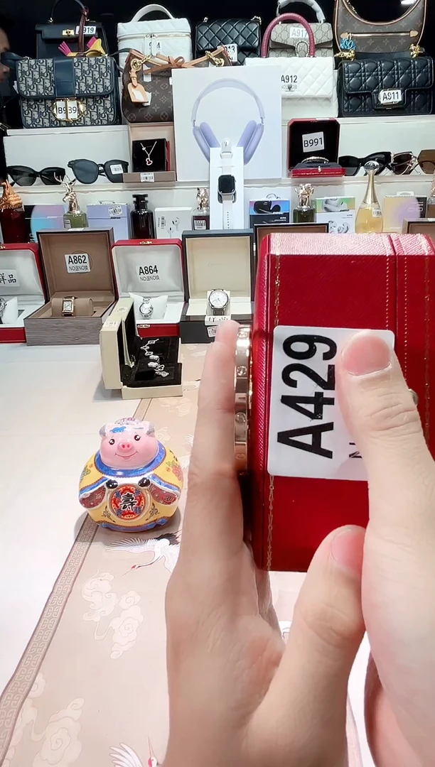 瓷片瓷器 库房到期 全部地板价@@1