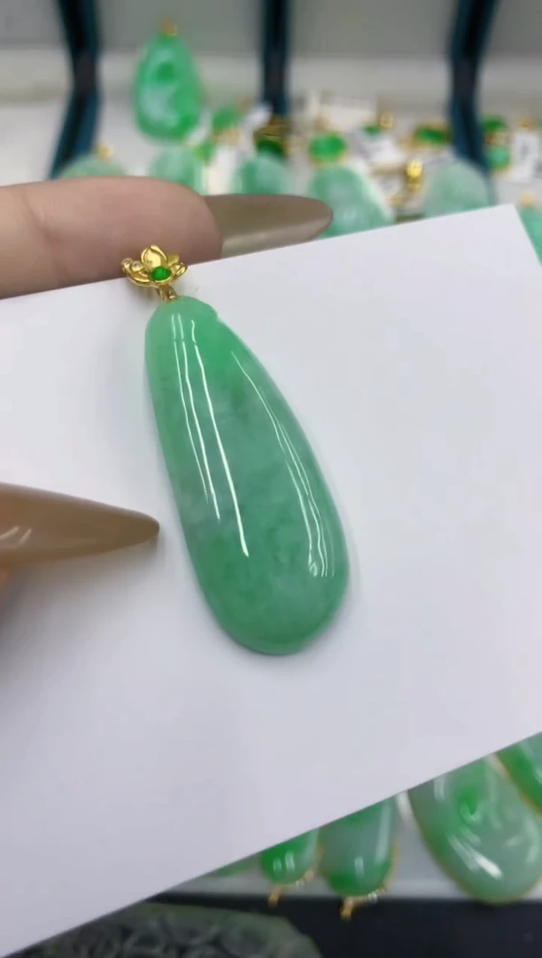 颈饰未镶嵌翡翠11111