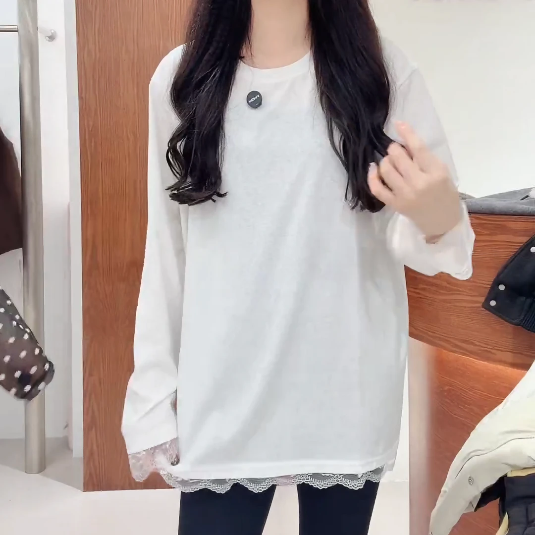 ｛慵懒少女｝2025秋冬气质百搭蕾丝边拼接 休闲白色T恤LK2507717