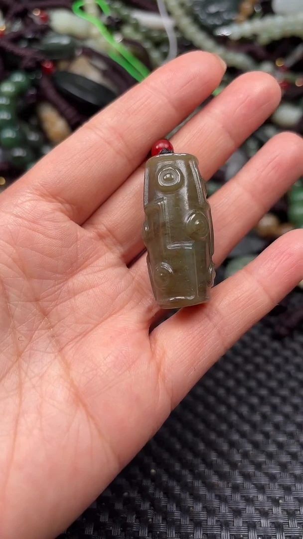 【闪购商品】和田玉颈饰未镶嵌1