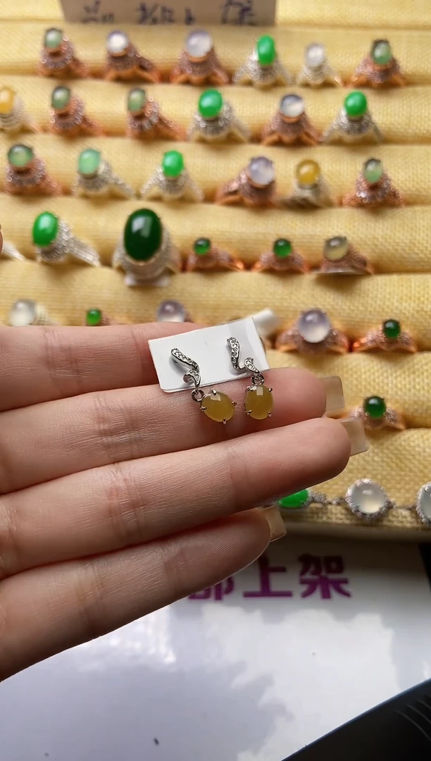 【闪购商品】翡翠戒指银S925镶嵌0000