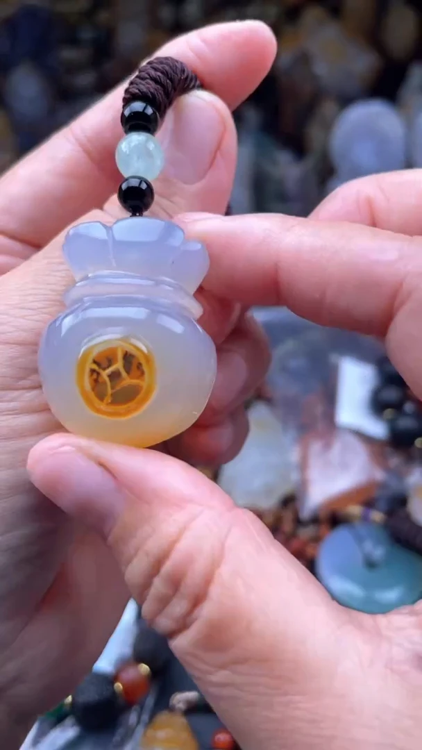 【闪购商品】玛瑙/玉髓颈饰未镶嵌AA