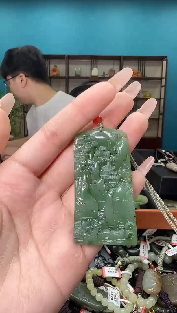 颈饰未镶嵌和田玉多样性发一