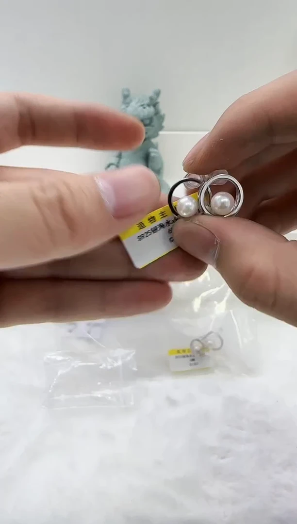 【闪购商品】海水珍珠DA银S925镶嵌c1307 耳环