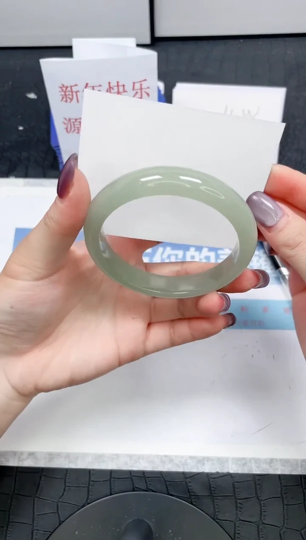 【闪购商品】石英质玉手镯未镶嵌96-60