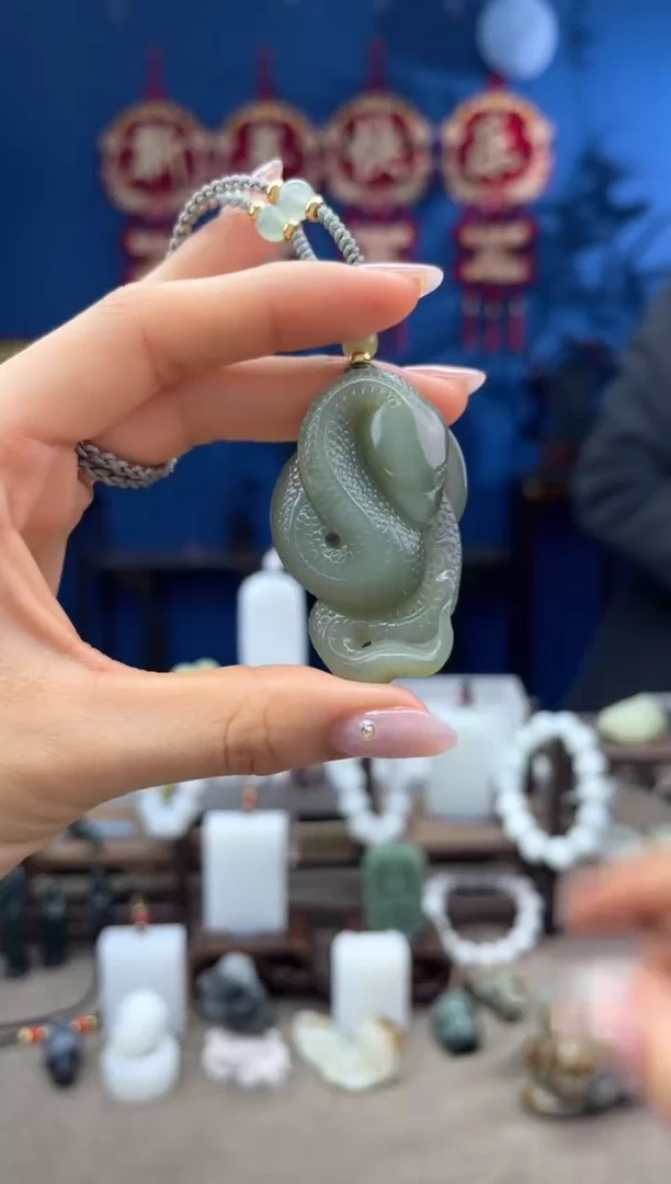 【闪购商品】和田玉颈饰未镶嵌1