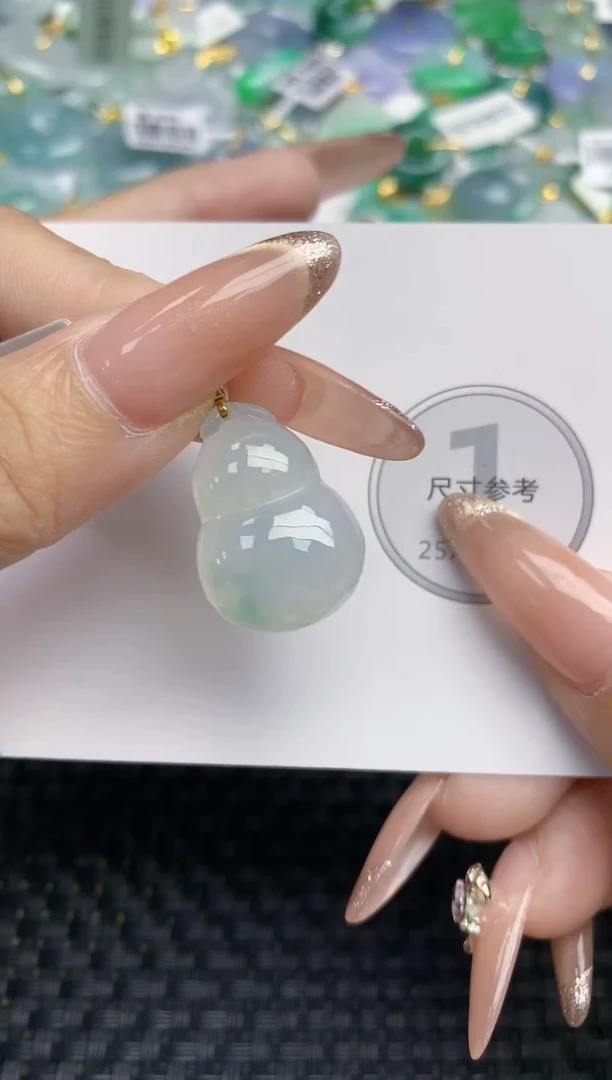 颈饰未镶嵌翡翠天然缅甸A货翡翠百元以上9元证书费自理