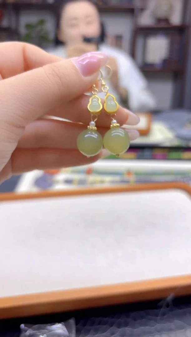 14K金镶嵌和田玉耳饰DIY款E714