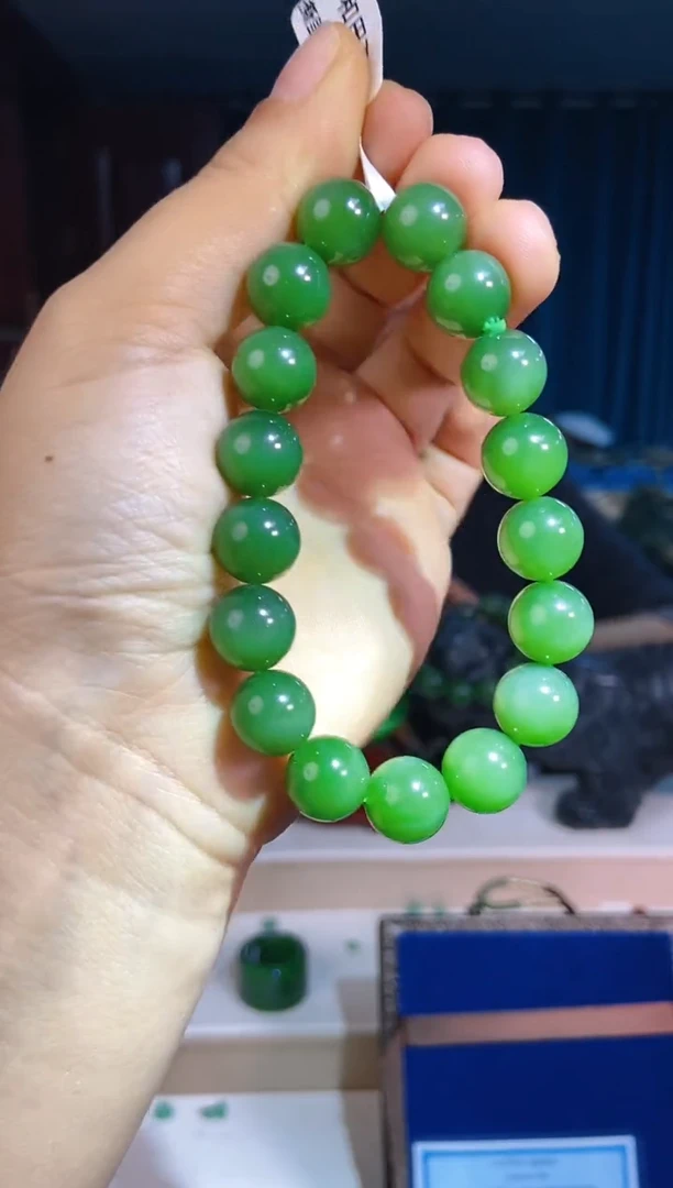 和田玉未镶嵌挂件1