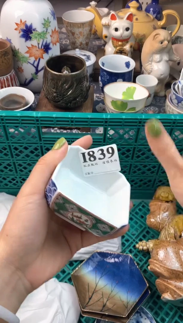 瓷片莲11111111111111