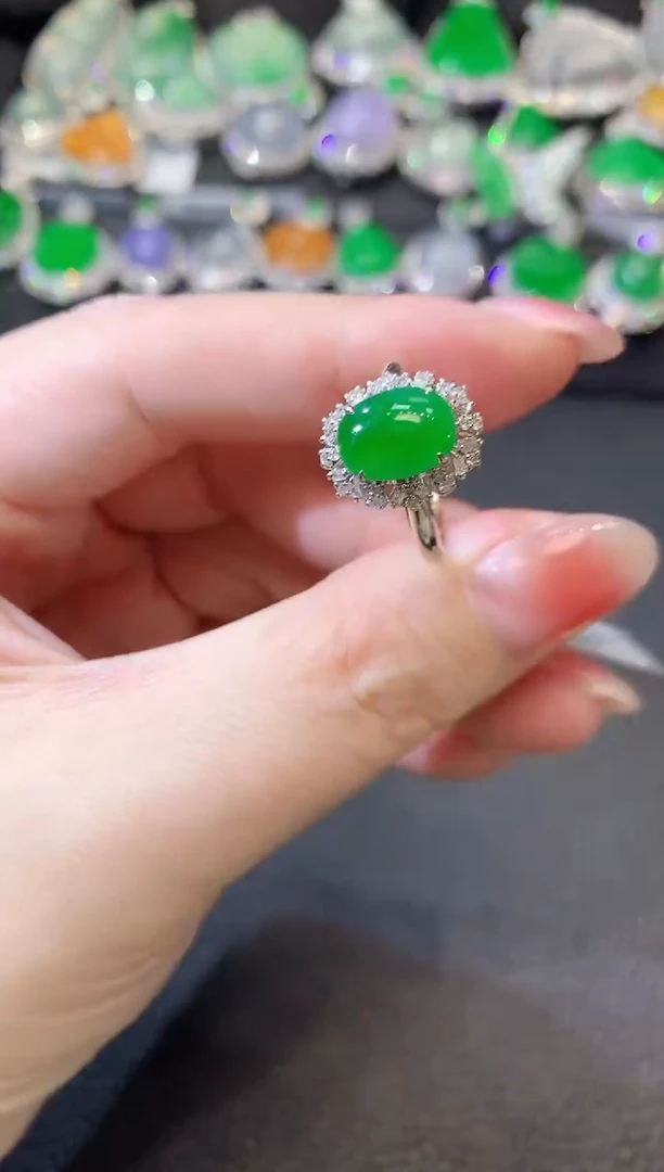 【闪购商品】翡翠戒指18K金镶嵌A73 翡翠