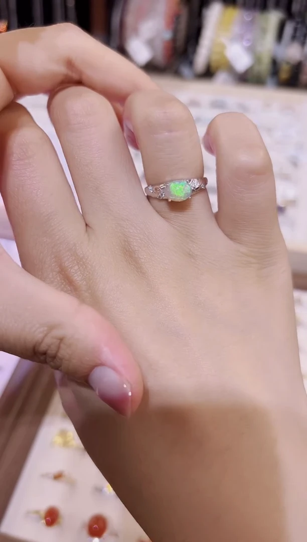 欧泊银S925镶嵌戒指欧泊戒指