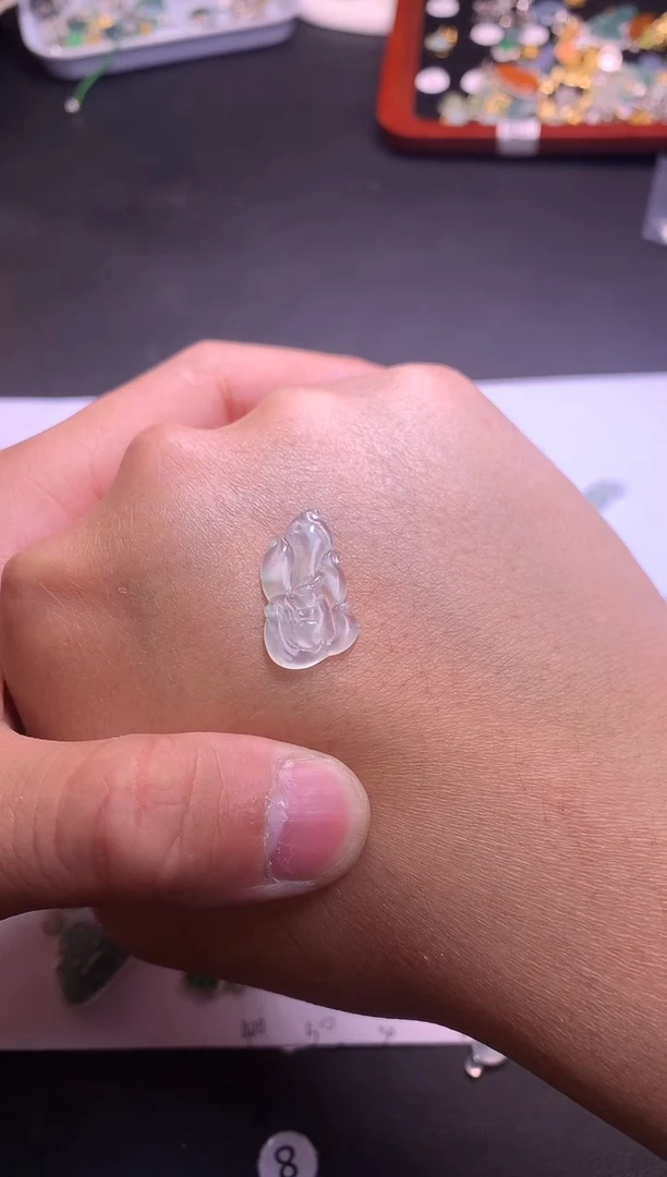 【闪购商品】翡翠吊坠(不含链)未镶嵌1111