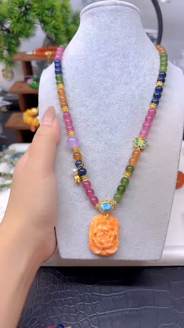 未镶嵌颈饰碧玺M740