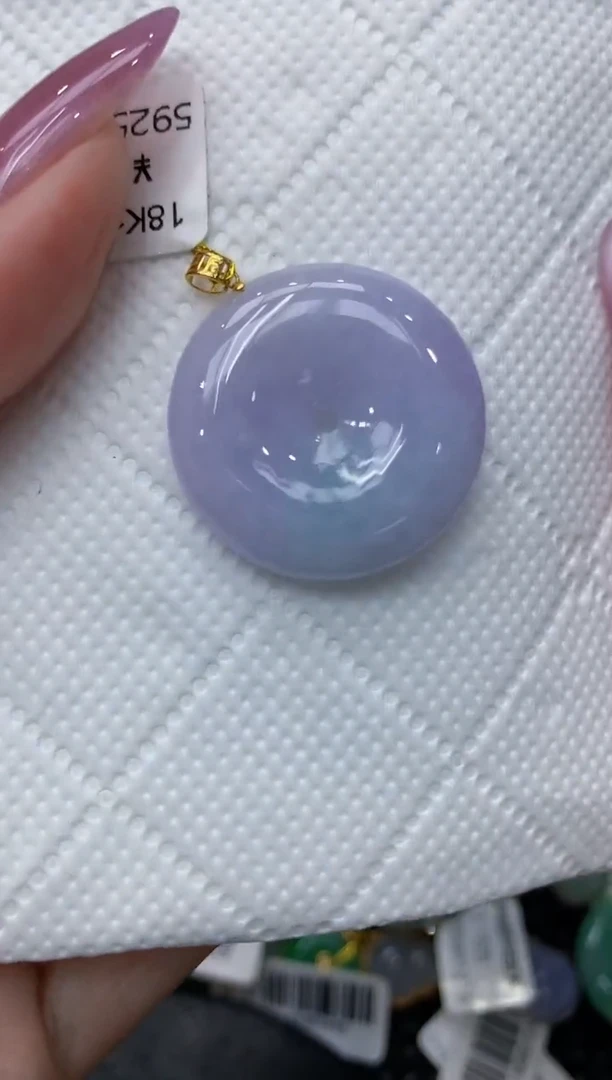 翡翠18K金镶嵌颈饰111111111