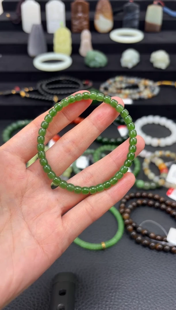 未镶嵌和田玉挂件5mm碧玉极限弧手串福利