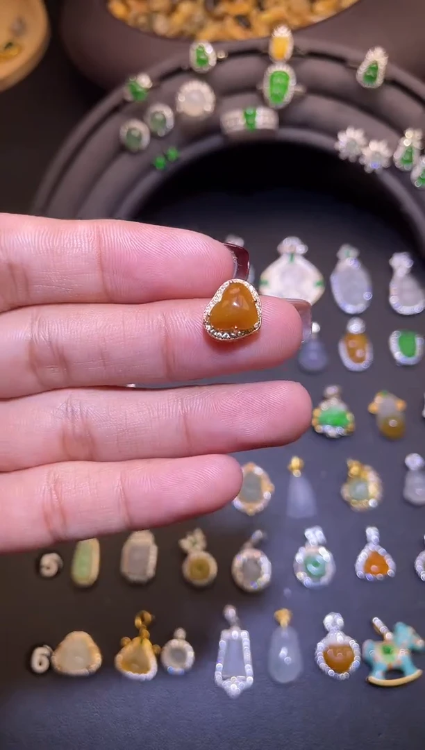 吊坠(不含链)银S925镶嵌翡翠1