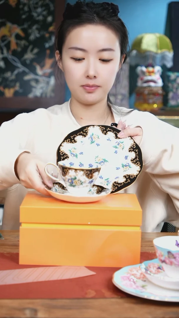 【闪购商品】瓷片豆包儿推荐饰品摆件