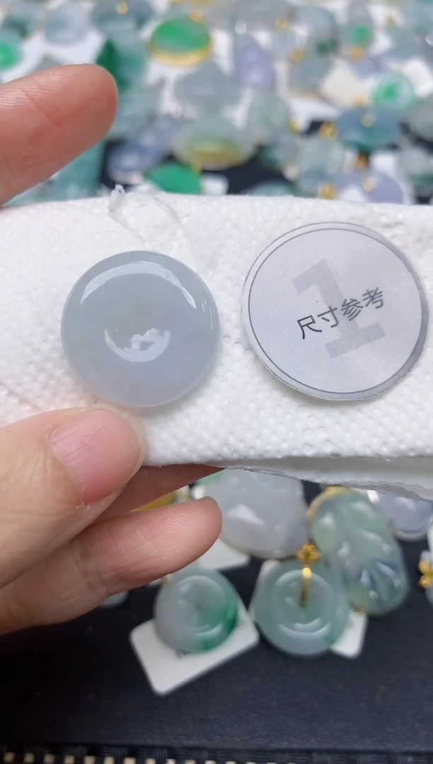 颈饰未镶嵌翡翠天然缅甸A货翡翠