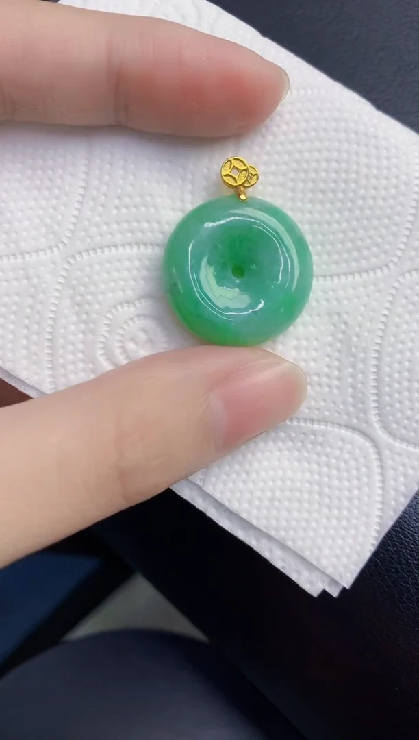 颈饰未镶嵌翡翠天然翡翠缅甸A货