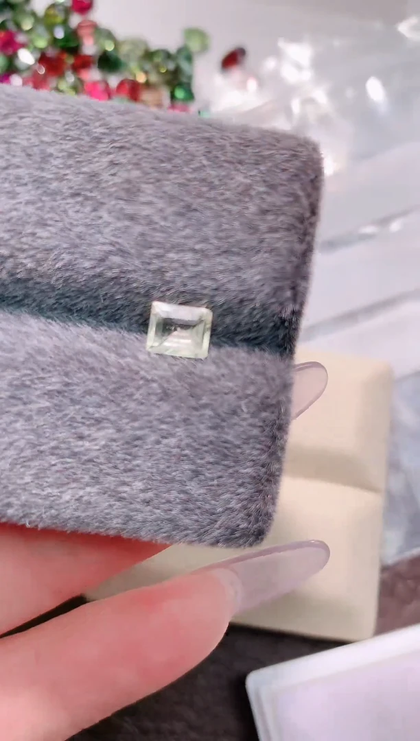 裸石蓝宝石0.89ct