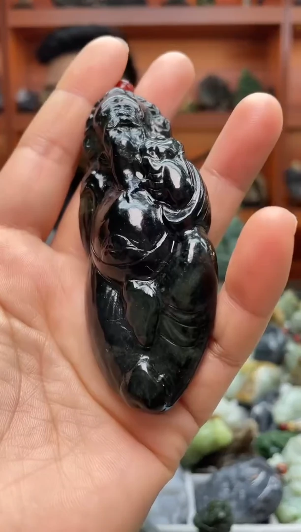 未镶嵌和田玉把件1