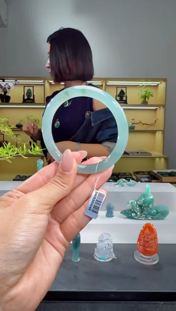 未镶嵌手镯翡翠56圈