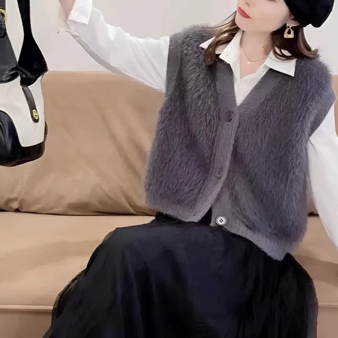 9808 祺欣家 新款厚款纽扣开衫修身型轻奢灰色纯色马夹