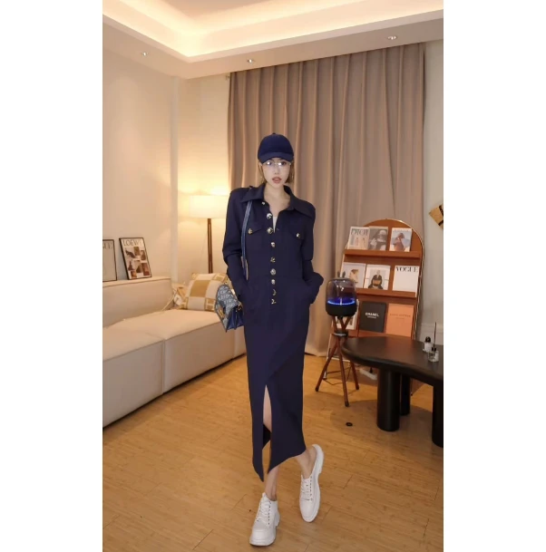 NMN王火火&设计师春款长袖连衣裙小心机定制纽扣 25N2111