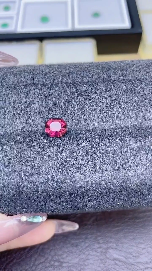 未镶嵌裸石碧玺1.55ct