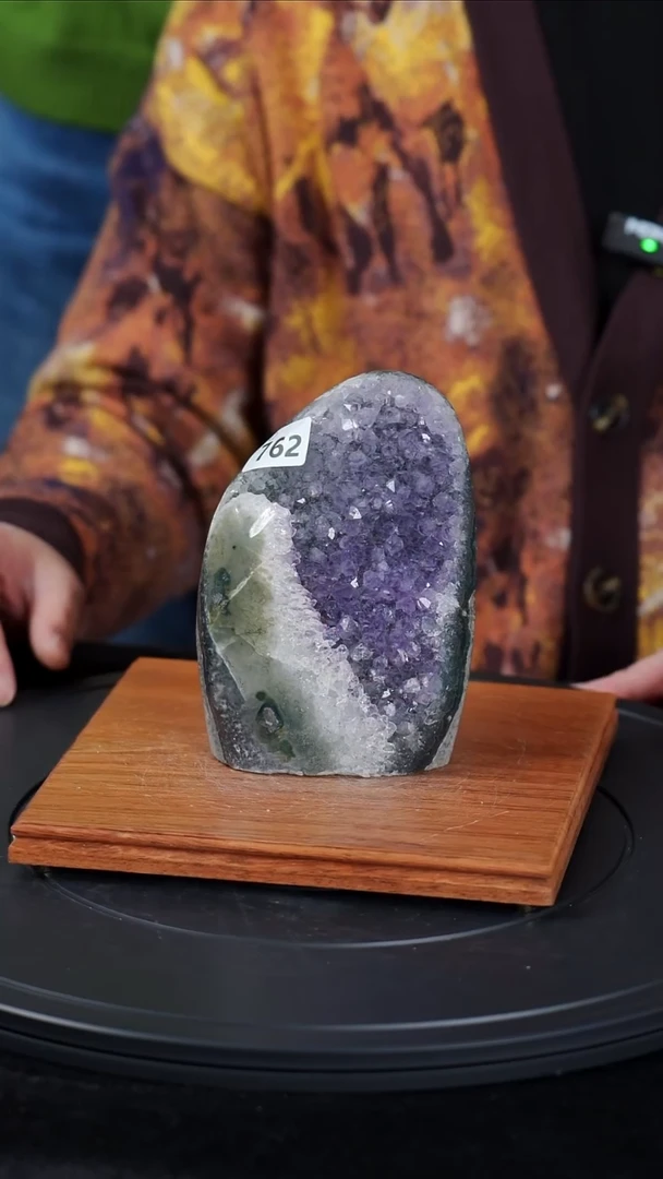 【闪购商品】紫晶大型摆件（非配饰）未镶嵌水晶