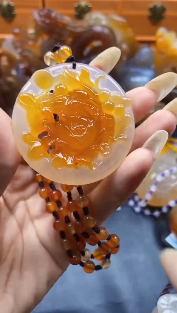 玛瑙/玉髓挂件未镶嵌鼓*屿ll