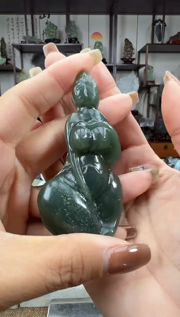 未镶嵌和田玉把件1