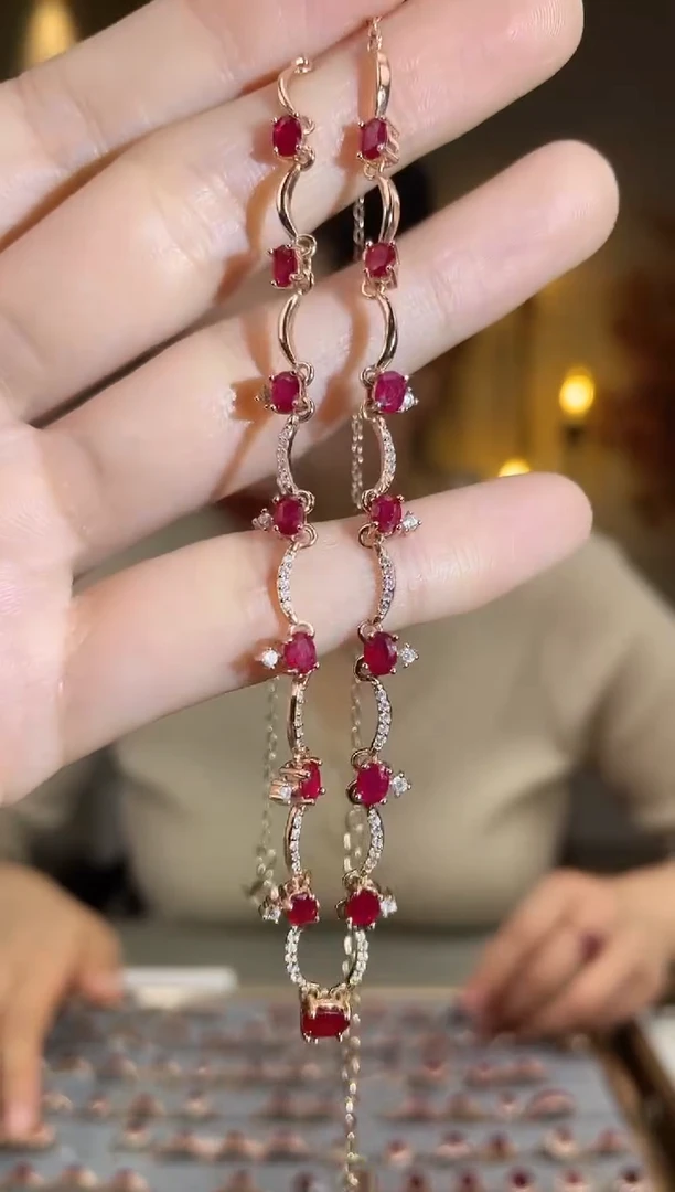 银S925镶嵌颈饰红宝石颈饰