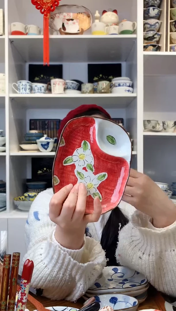 【闪购商品】耐热玻璃红色山茶花方形蘸料碟