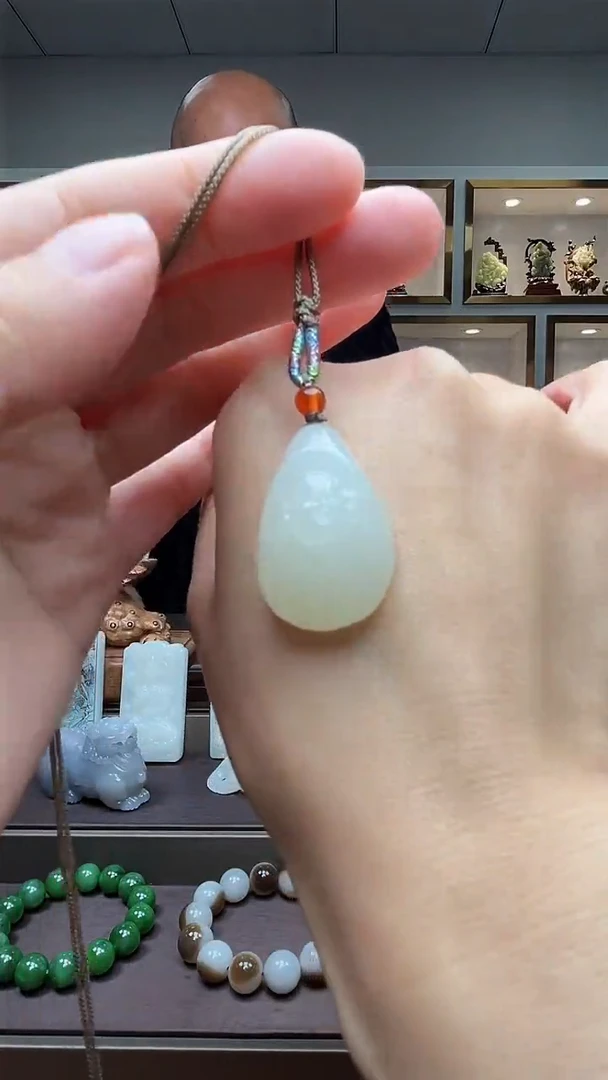 【闪购商品】和田玉挂件未镶嵌苏