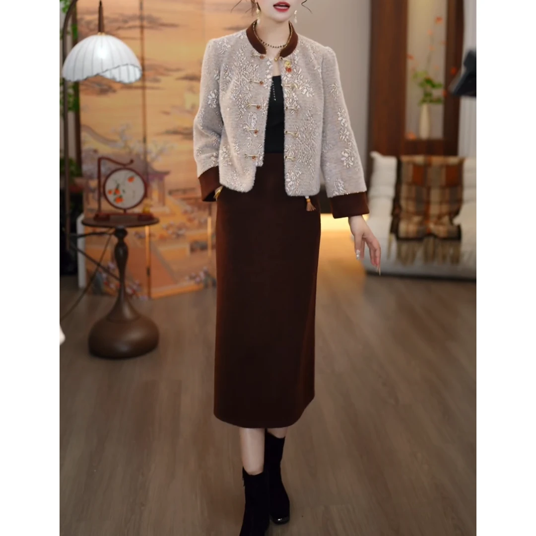 2025秋冬款摩卡棕新中式提花气质复古外套+咖色半裙洋气加厚加绒