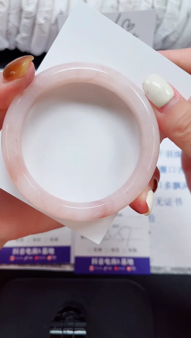 未镶嵌手镯石英质玉223-56