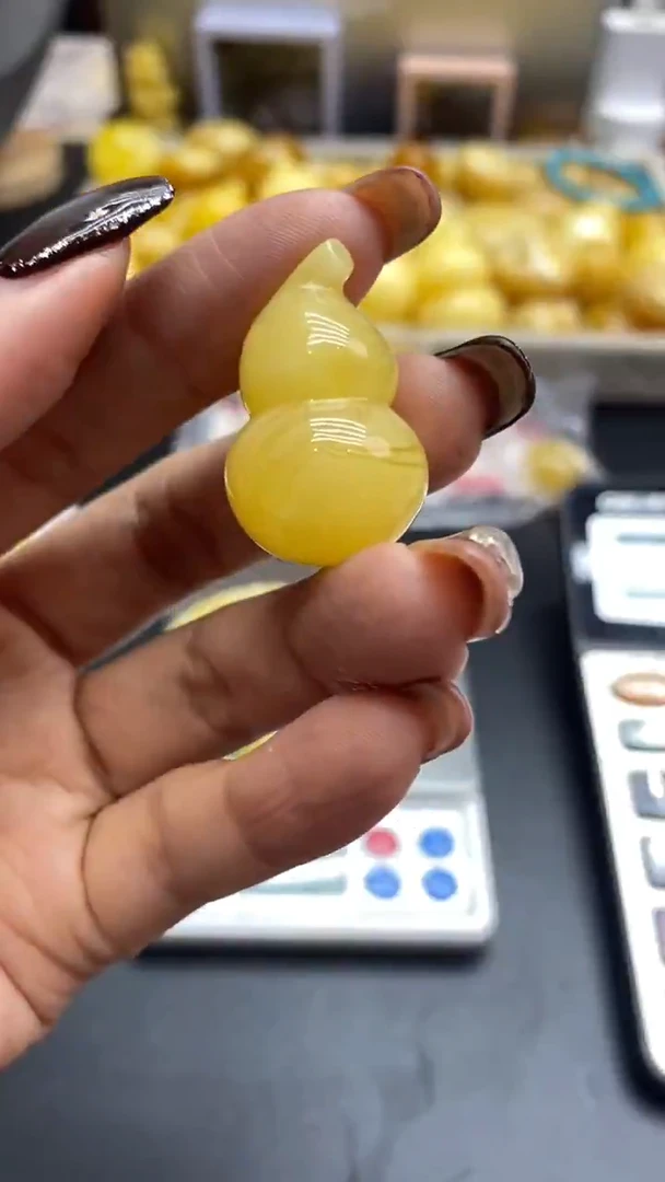 琥珀未镶嵌珠宝奇石463
