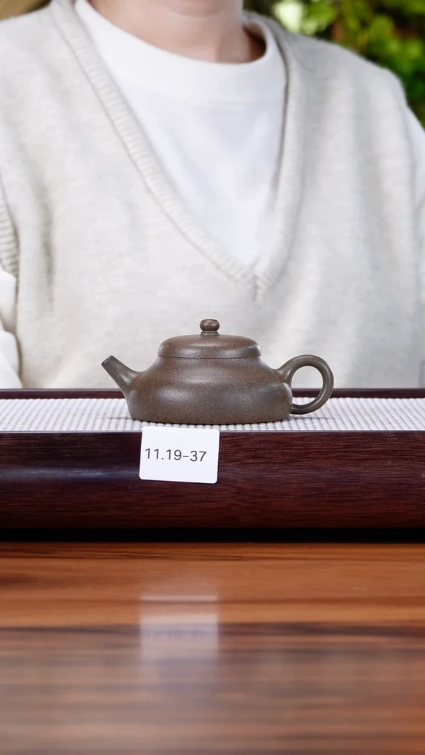 茶壶紫砂11.19-37黄金段 还原烧 静乐130