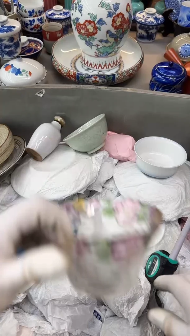 摆件陈*，瓷器瓷器瓷器瓷器