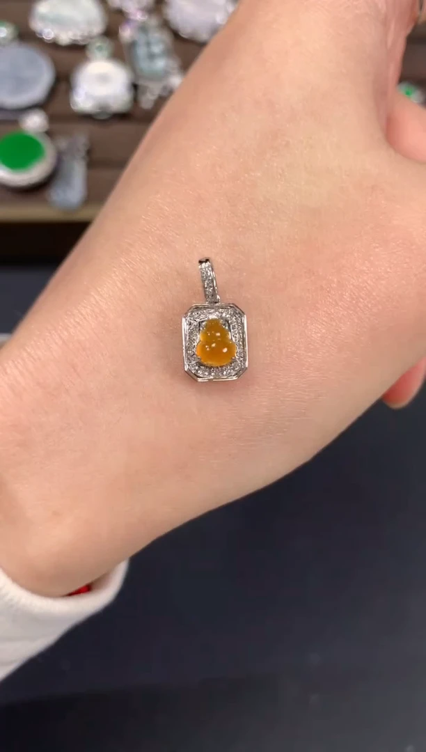 【闪购商品】翡翠吊坠(不含链)18K金镶嵌C22|980