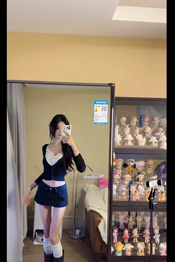 【首尔初秋】针织衫女秋冬气质假两件打底上衣搭配显瘦半身裙两件套