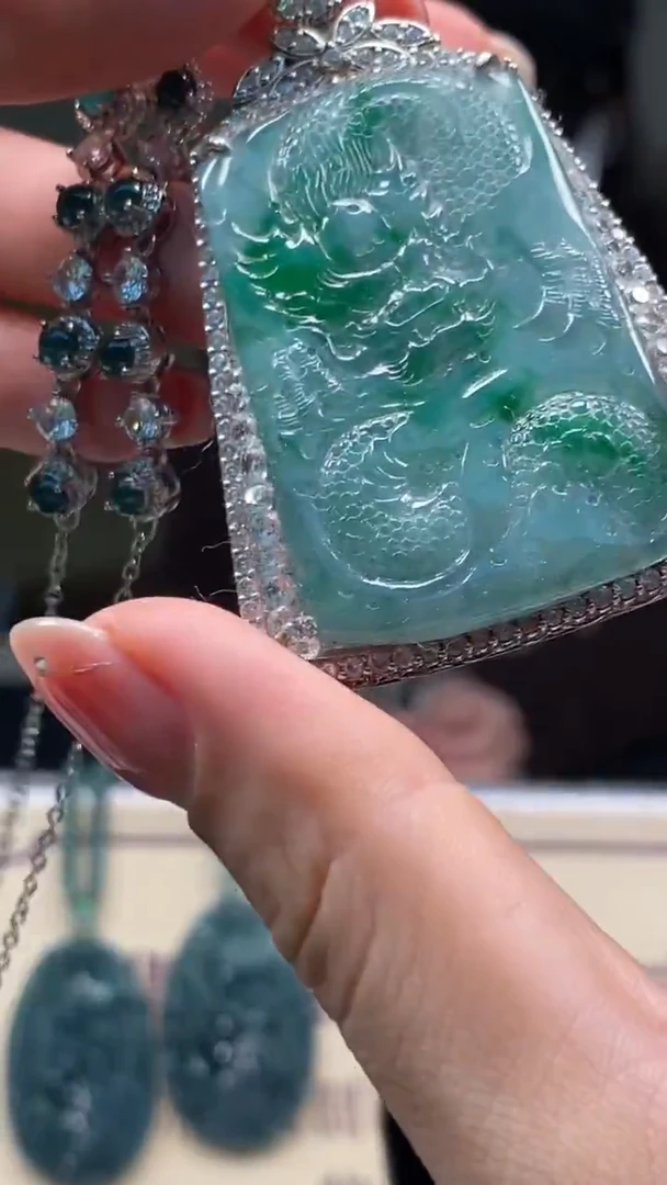 颈饰未镶嵌翡翠********77