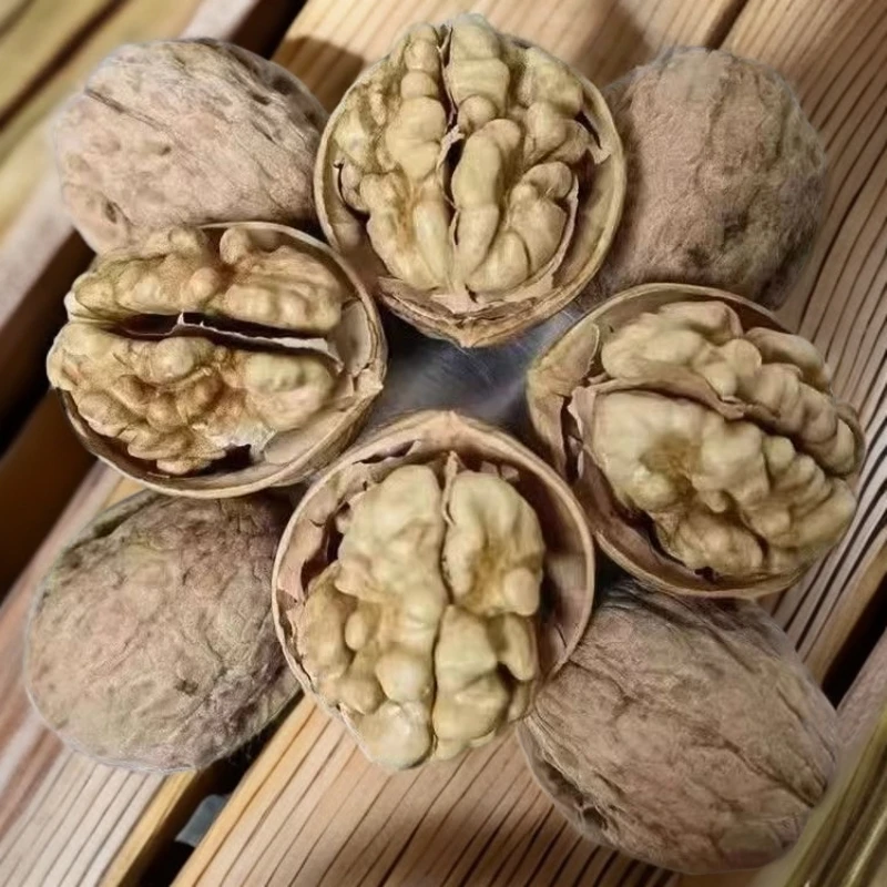 【新疆直发】新疆阿克苏185纸皮核桃原味原生态无水洗树熟皮薄手剥